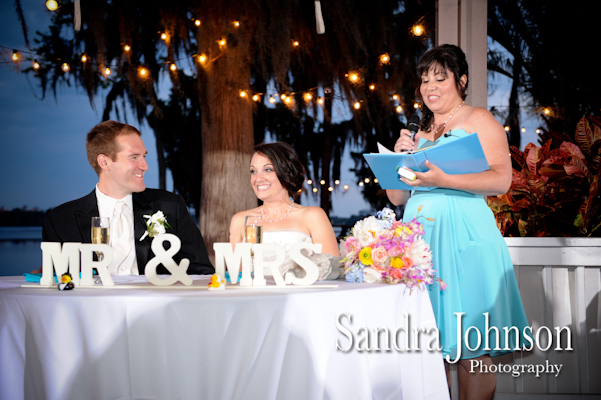 Best Lakeside wedding at Paradise Cove in Orlando, Florida - Wedding photographer - Sandra Johnson (SJFoto.com)